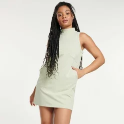 Women's FLX Affirmation Mockneck Dress Plum Sherry